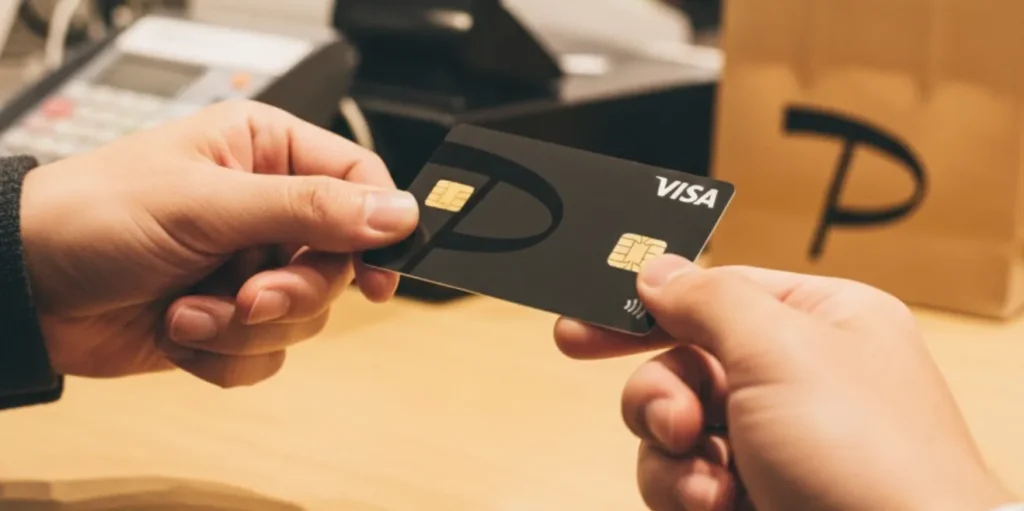PayPayカードの基本スペックを確認